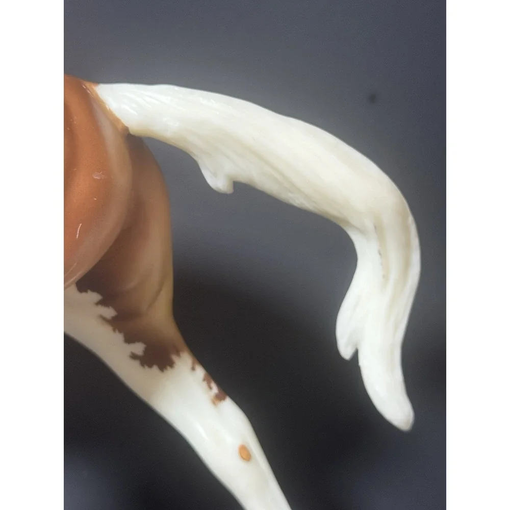 Breyer Sato‎ Cigar Mold #1470